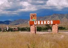 usakos welcome sign